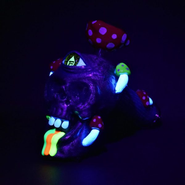 Pulsar Rainbow Puking Skull Bubbler Pipe - 8    19mm F Online Sale - Image 3